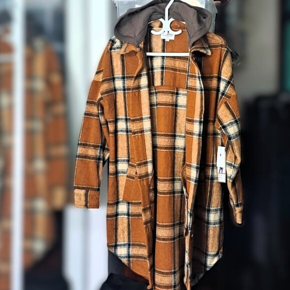 New Ci Sono Plaid Fleece Hooded Knee-length Shacket for Layering in Cold Weather - Picture 2 of 5